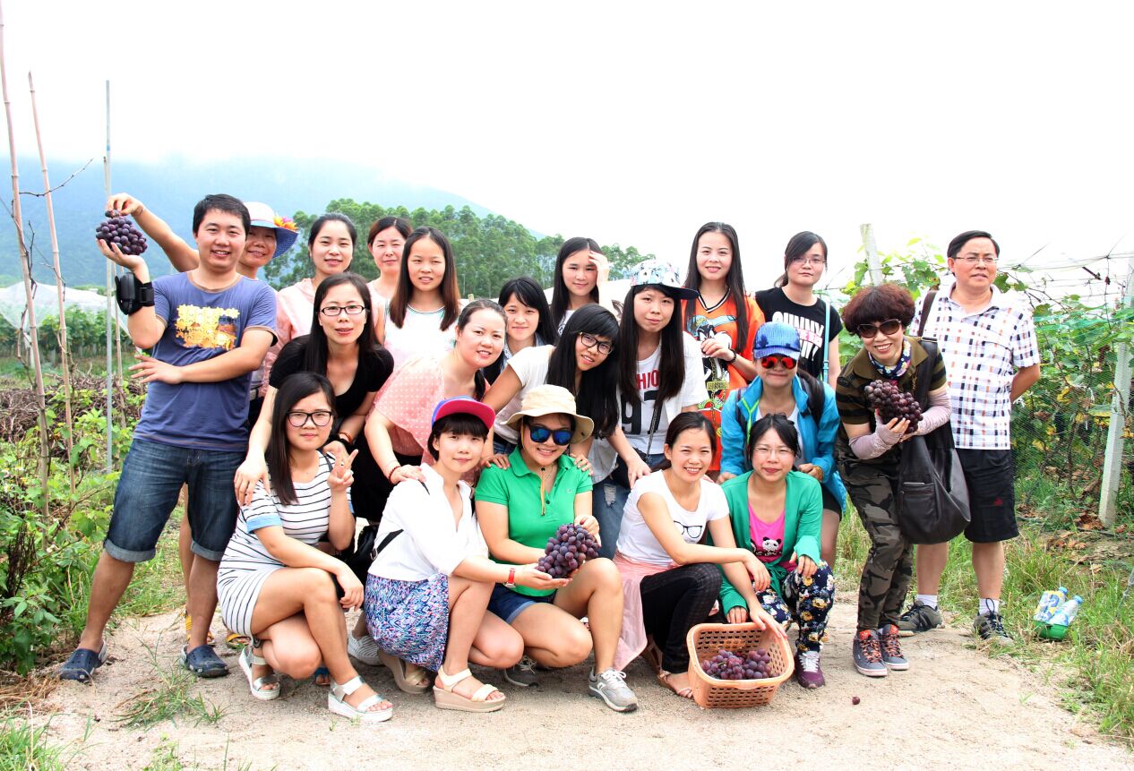 HTL marketing teams had a Wonderful Two-day rafting trip in Qingyuan