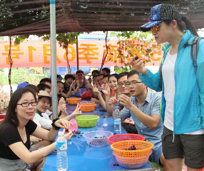 HTL marketing teams had a Wonderful Two-day rafting trip in Qingyuan