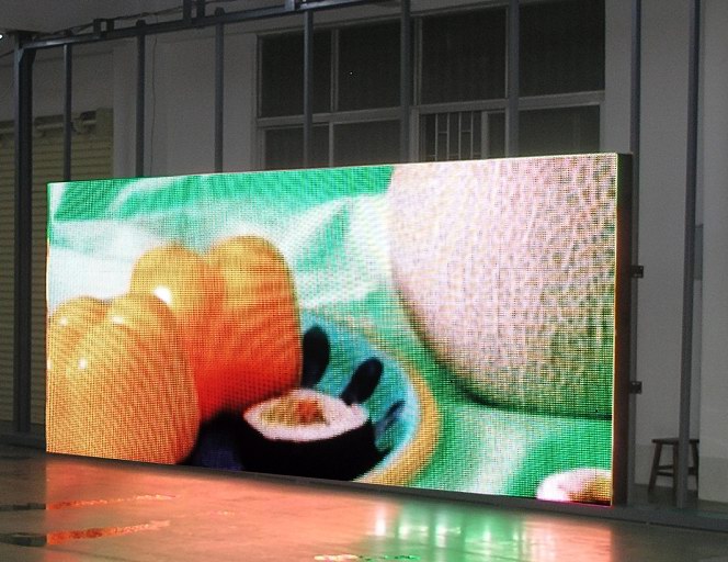 Solution for Advertising LED Displays