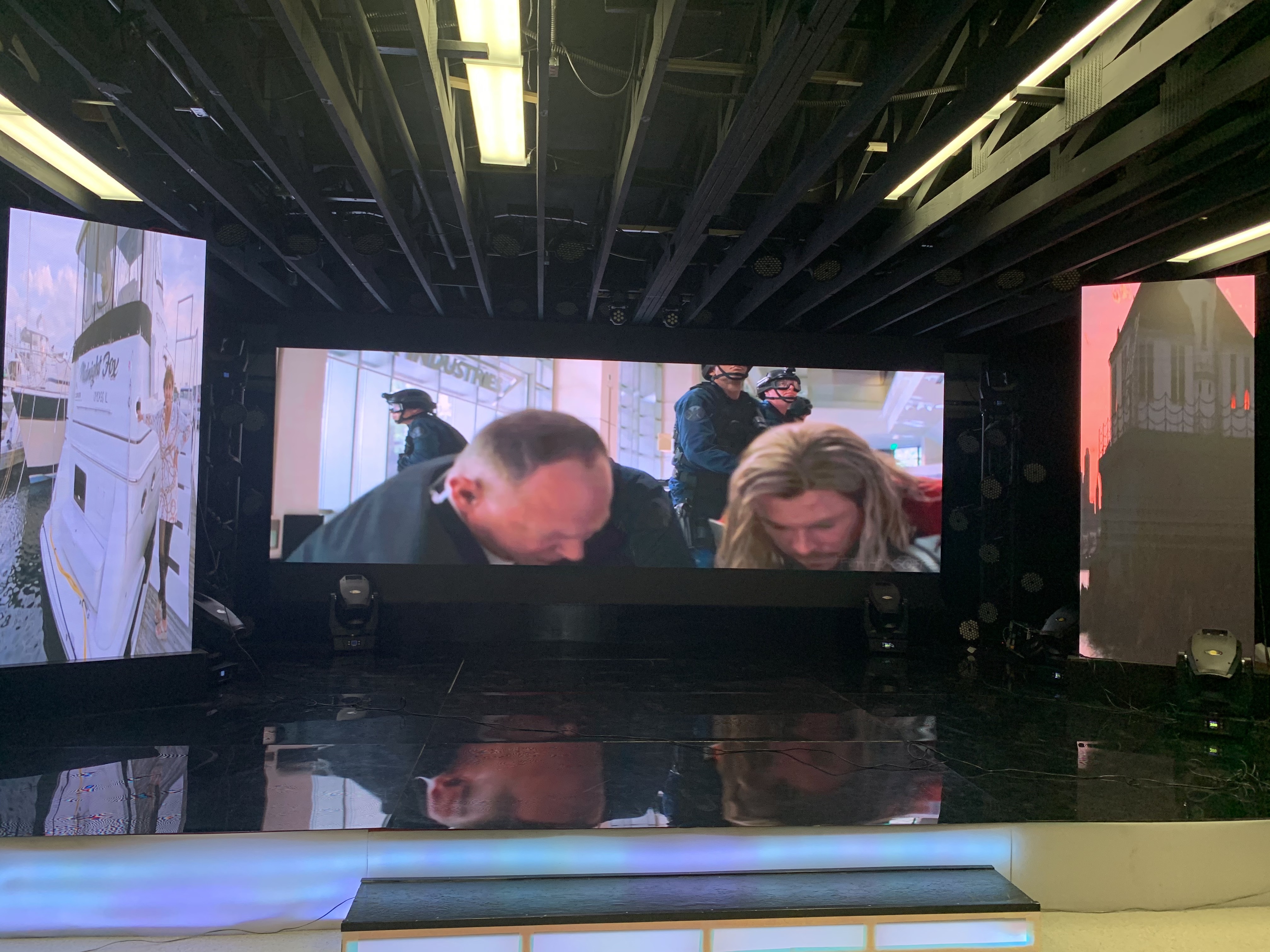 HD Indoor LED screen P3.91 rental video wall LED display