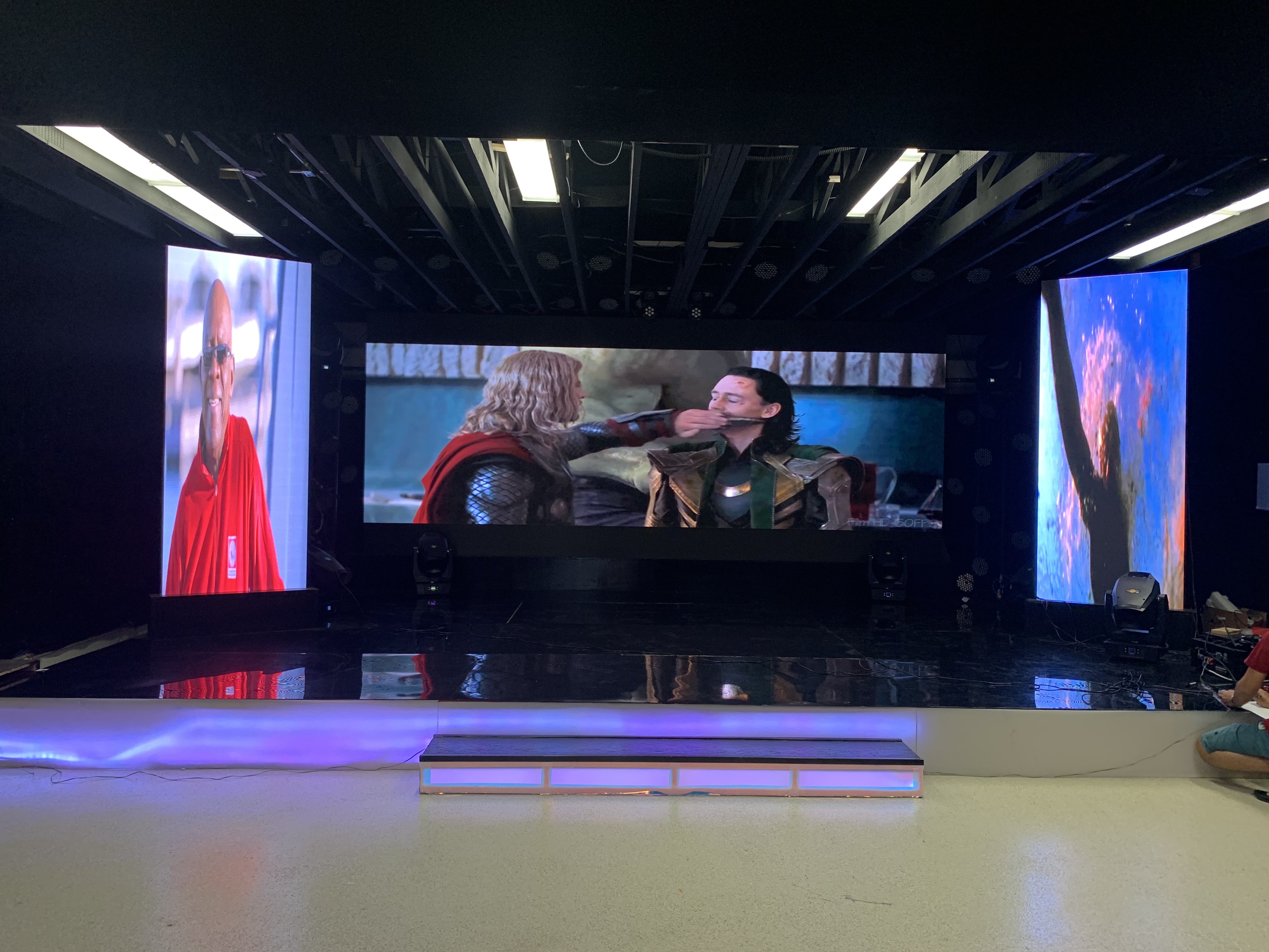 HD Indoor LED screen P3.91 rental video wall LED display