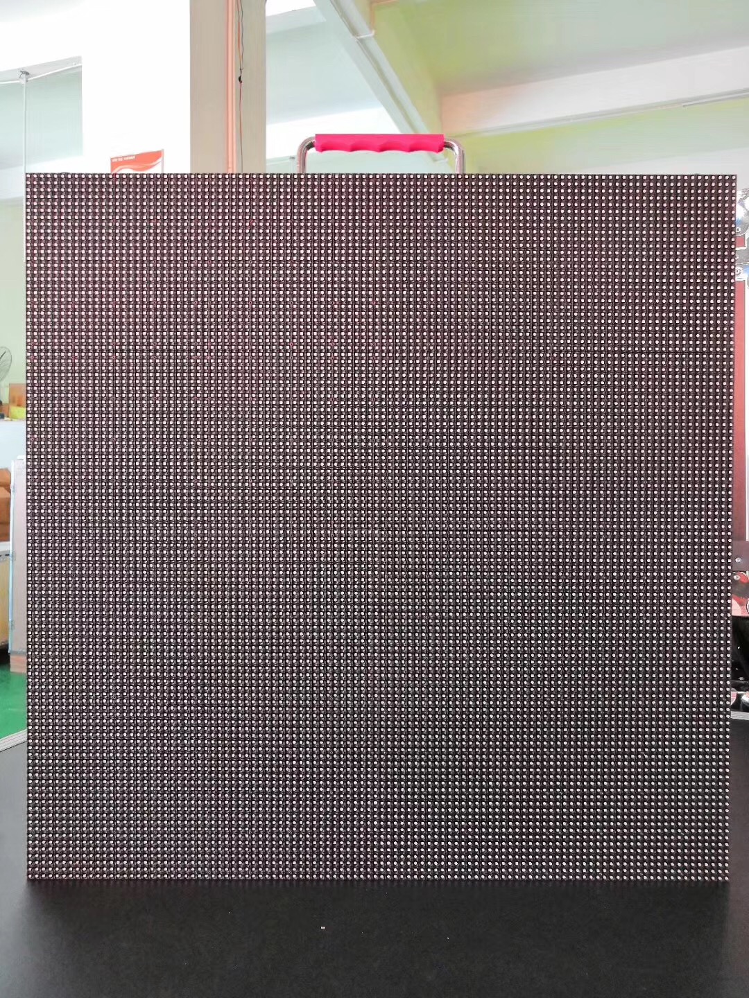 Indoor Led display screen p3.91 500x500mm led screen cabinet led video wall 4k