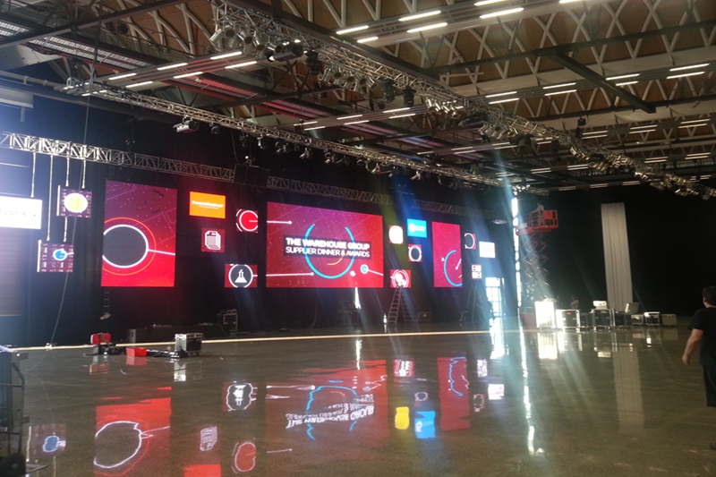 R512 P4 LED Screen Wall