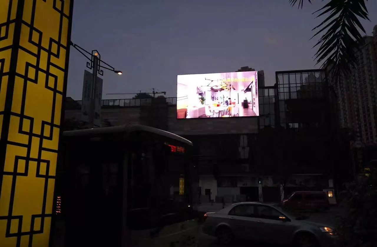 We have just installed P10 smd large led video wall for KIL plaza shopping mall