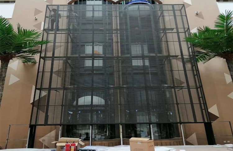 P15.625 outdoor mesh video wall
