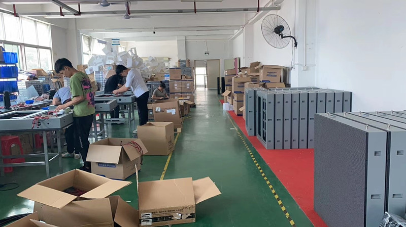 We start to assemble 300m2 P6 outdoor full color led display screen