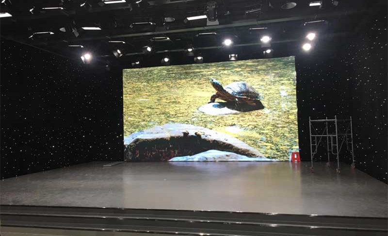 P3.9 flexible video wall for corporate events
